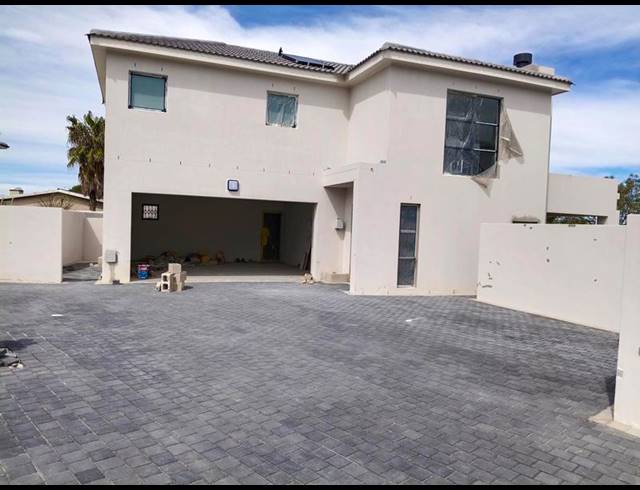 3 BEDROOM PROPERTY TO RENT IN EDEN PARK